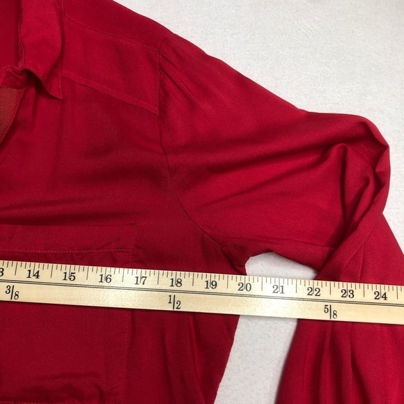 Street One Womens Red German Brand Long Sleeve Blouse Size 8 Pearl Snaps - Picture 7 of 11